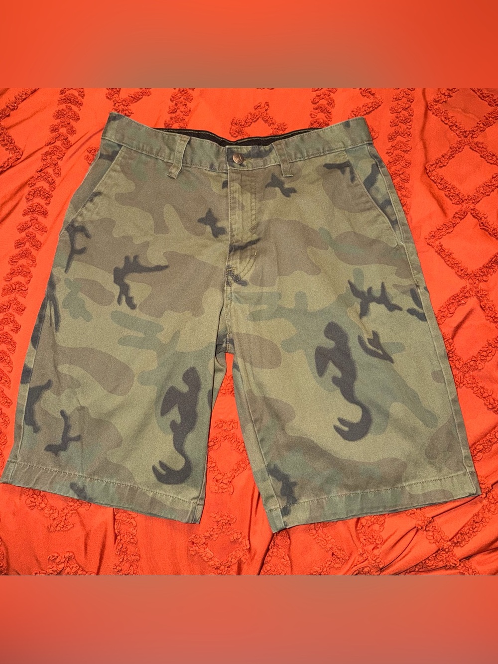 Volcom Men's Camo Cargo Shorts - Olive Green